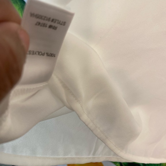 Papaya Cream color long sleeve Embroidery Blouse size large - Picture 10 of 13